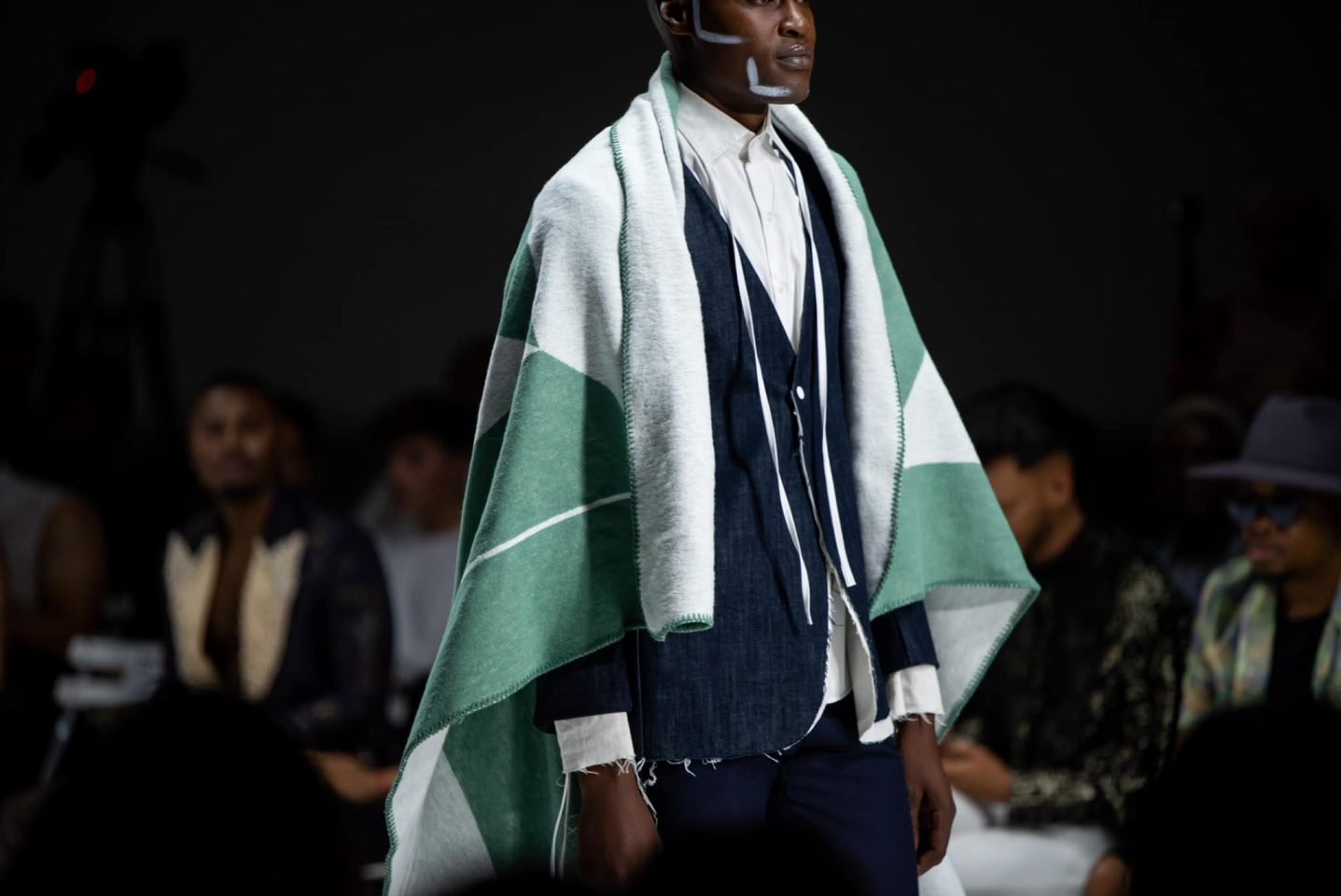 Loving the play with fabrics from Ntando XV Artisan from his #AW23 #OppoCollection.