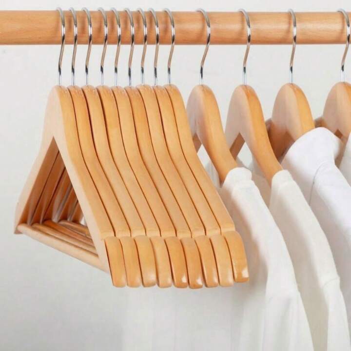 Hanged Clothes