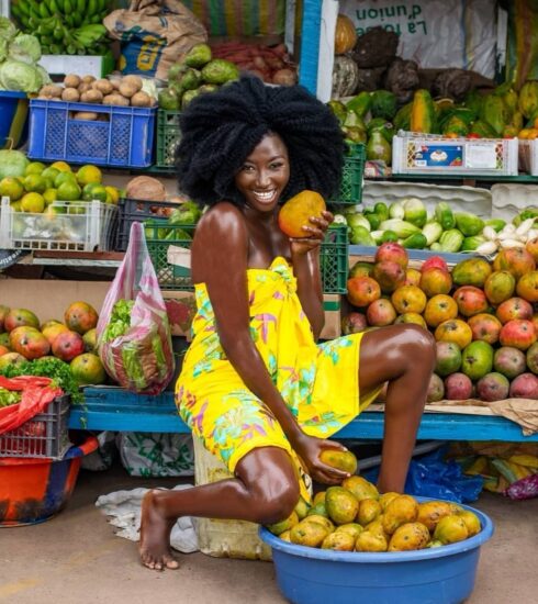 Indulge your senses at the bustling street food stalls of Sierra Leone! #StreetFoodMagic #SierraLeone. Photo Credit: Envzage