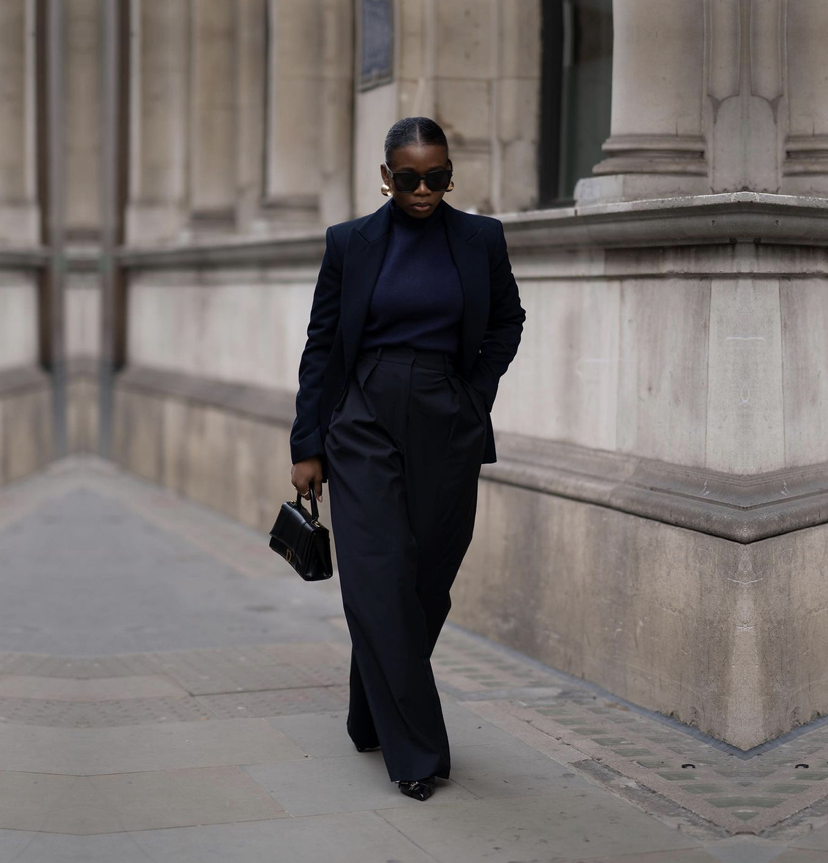 Creating A Fashionable And Professional Workwear Wardrobe Creating a fashionable and professional workwear wardrobe