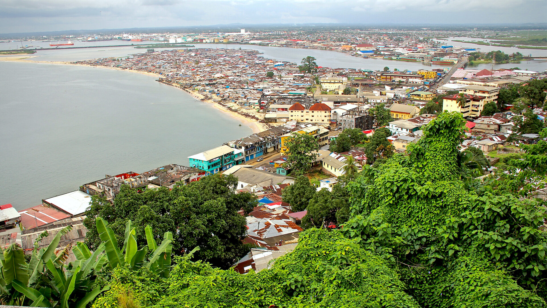 Discover the charm of Monrovia, Liberia's bustling capital city. From vibrant markets to historical landmarks, Monrovia offers a glimpse into the heart of West Africa. 🌆 #Monrovia #Liberia. Photo Credit: I. Fornasiero