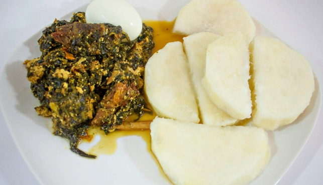 Yam & Kontomire Stew. Photo Credit: jsellerov.shop