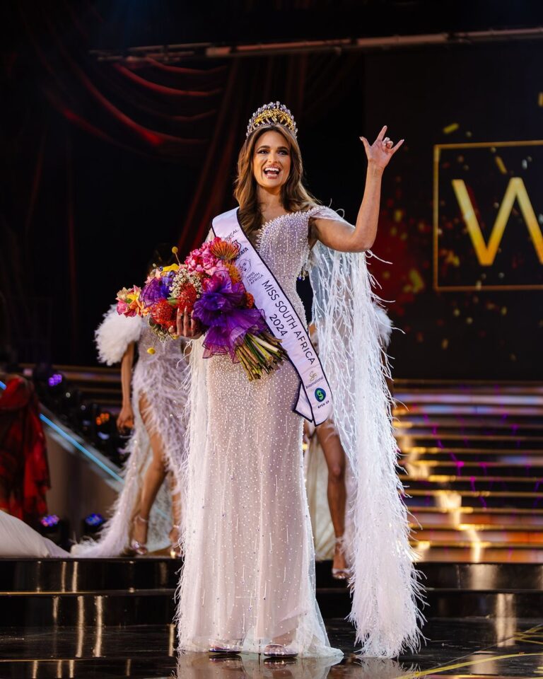 Mia Le Roux becomes first hearing-impaired woman to win Miss South Africa show. Photo Credit: Miss South Africa/Instagram