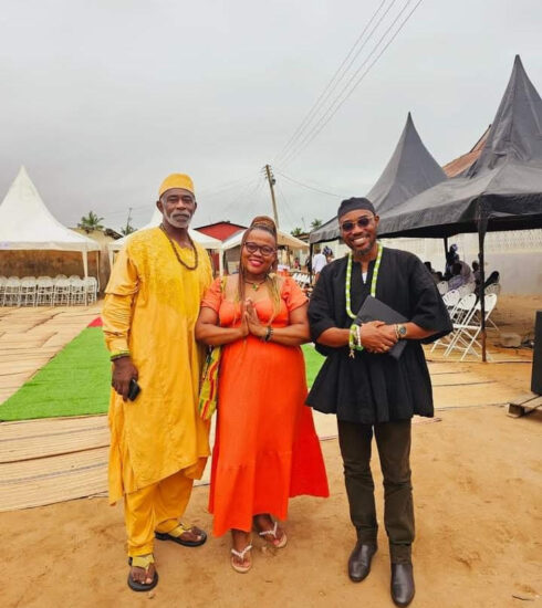 Embracing the rich heritage of Ghana with Safohen Nana Kwame Nitoto 1 (left) & Safohen Nana Fiifi Aggrey 1 (Right). Honoured to share this moment of cultural exchange and unity. #TravelWithKea #GhanaAdventures #CulturalHeritage”. Photo Credit: Rejoice Facebook