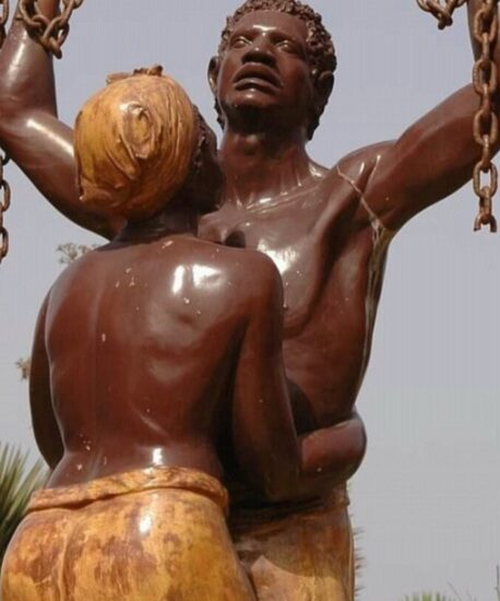 The slave statue on Gorée Island powerfully symbolises the pain of oppression and the strength of survival. 📸 Credit: TripAdvisor