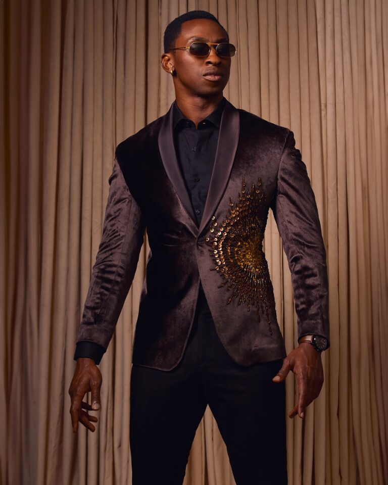 "Lumière by Stevanté Clothier. Photo Credit: Deji Oluokun