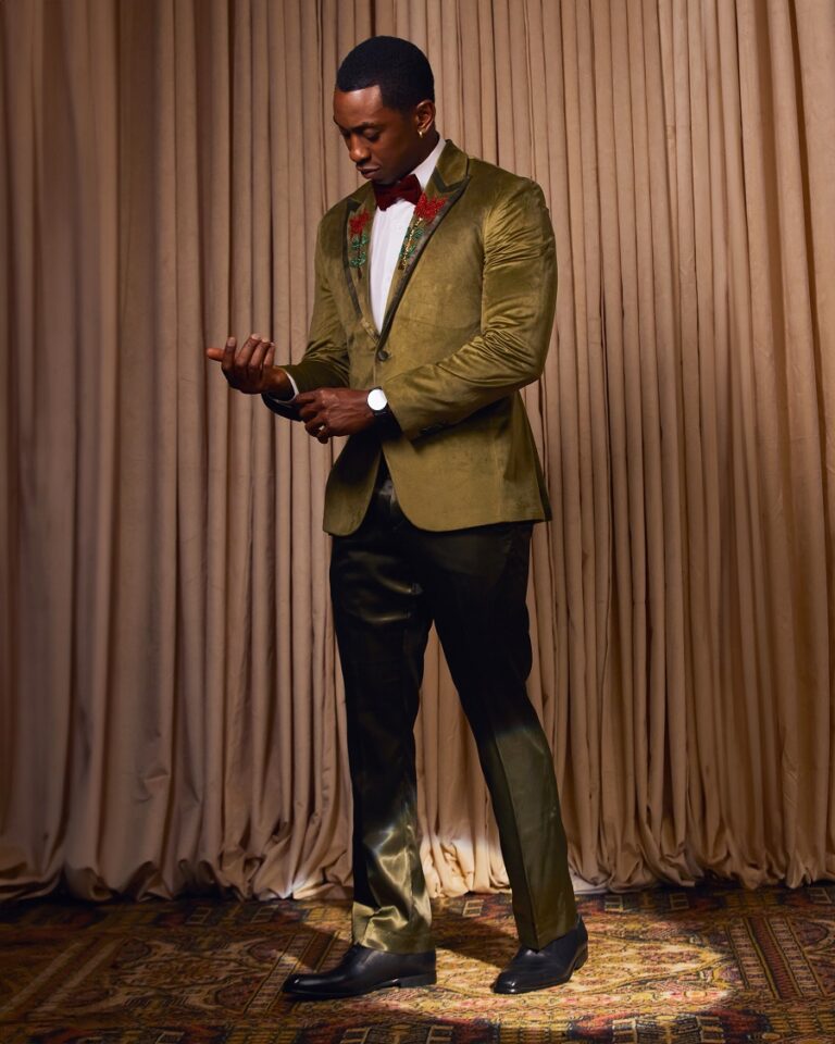 "Lumière by Stevanté Clothier. Photo Credit: Deji Oluokun