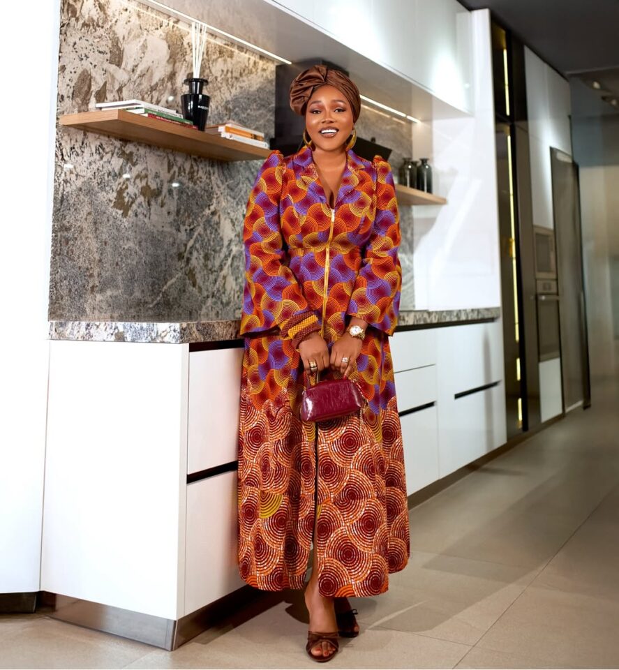 Akosua Vee. Photo Credit: Chinese Man Photography/Instagram