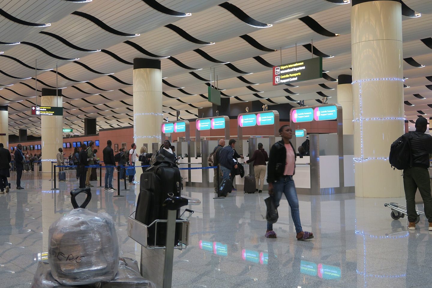 Dakar's gateway to West African aviation. Photo Credit: XDurang/Wikimedia Commons — CC BY-SA 4.0